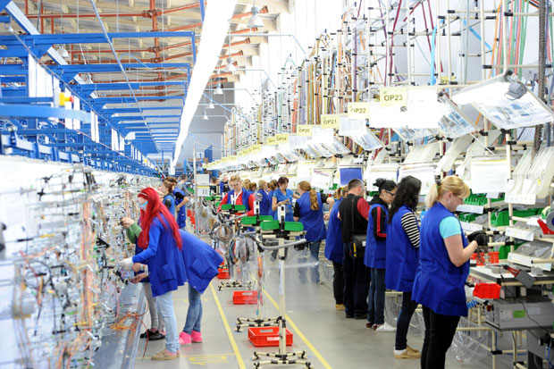 Замајац Лир и Делфи